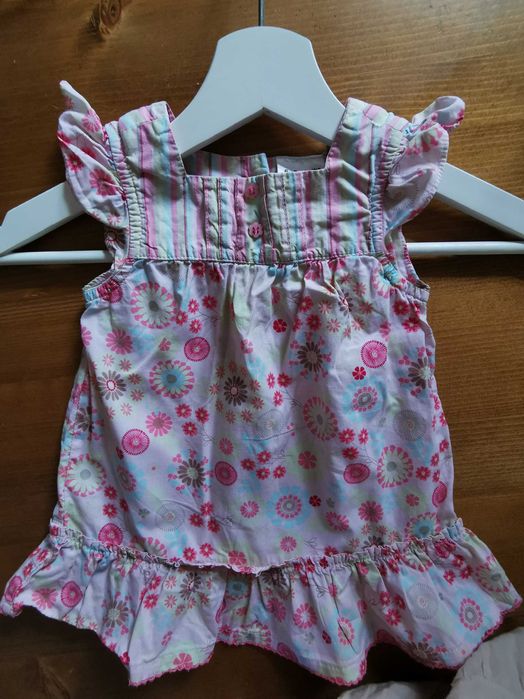 Sukieneczka Ladybird 6-9m.