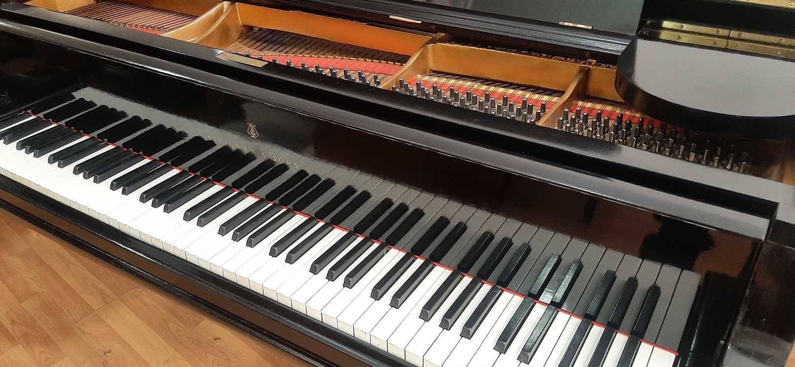 Piano Steinway ans sons mod O
