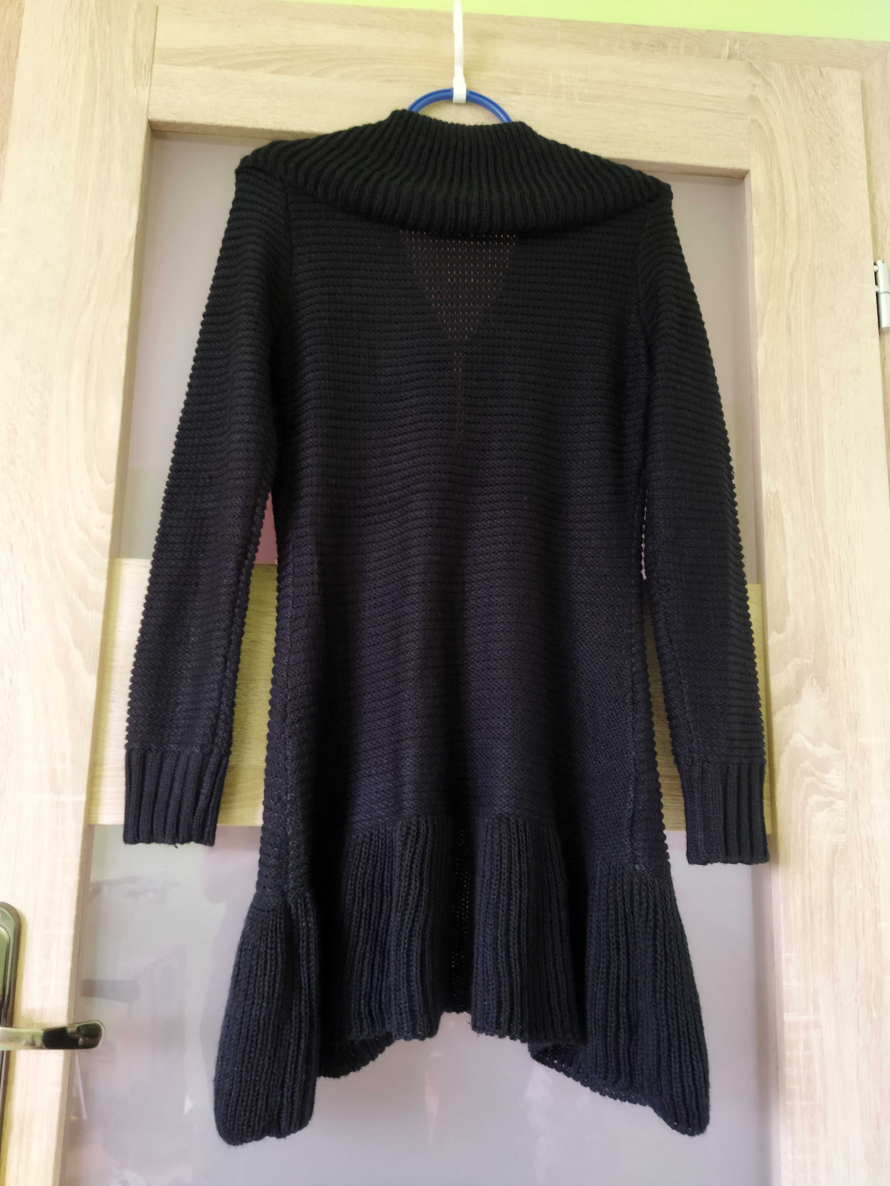 Czarny elegancki sweter