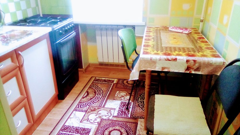 Посуточно 1 ком. кв. 4эт/9эт, 3-я Слободская, 49, 3 кровати, докум