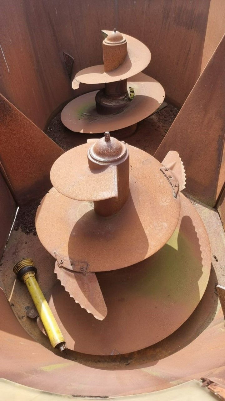 inny TRIOLIET 16cmb SILOMIX 1600  paszowóz