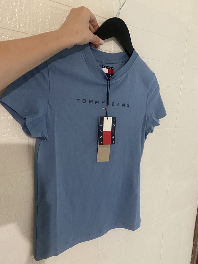 Футболка Tommy Hilfiger