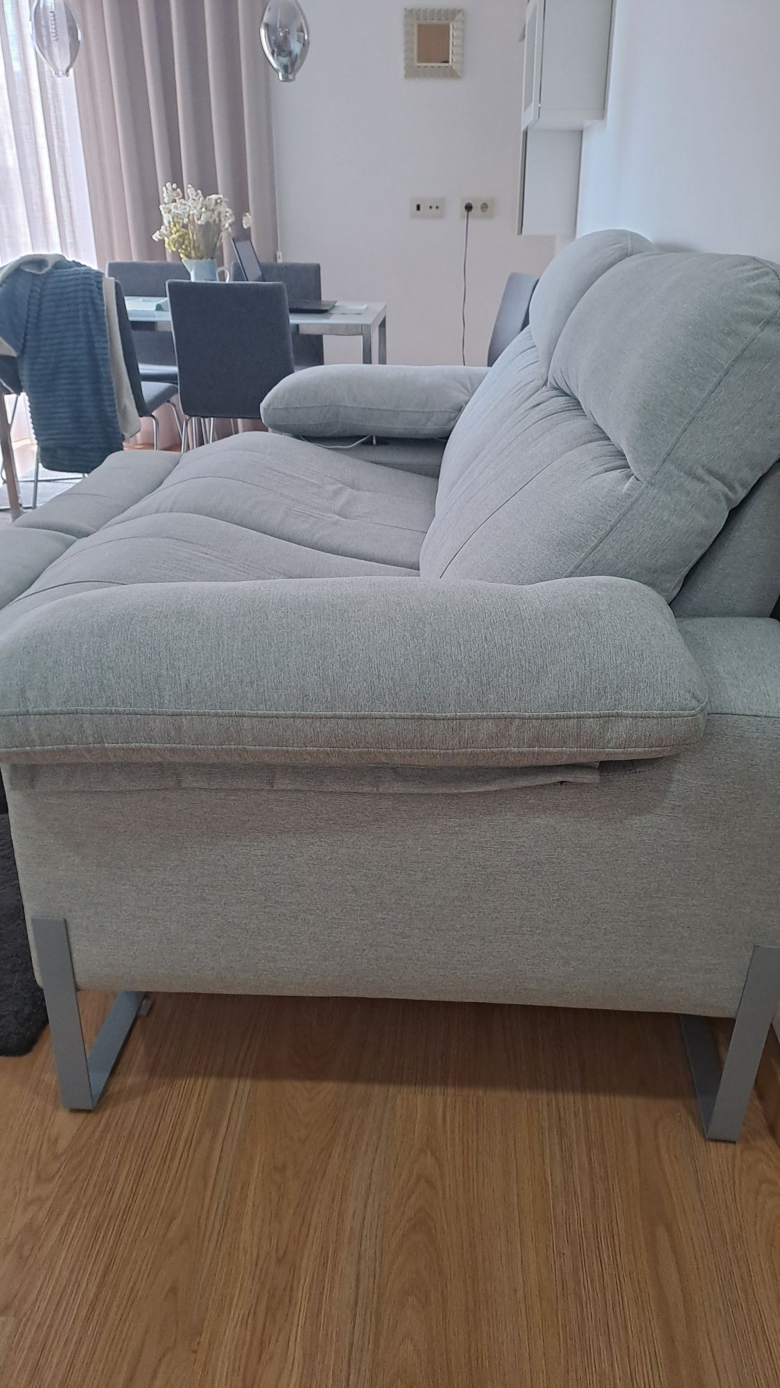 Sofa eletrico rebatível Gaudi