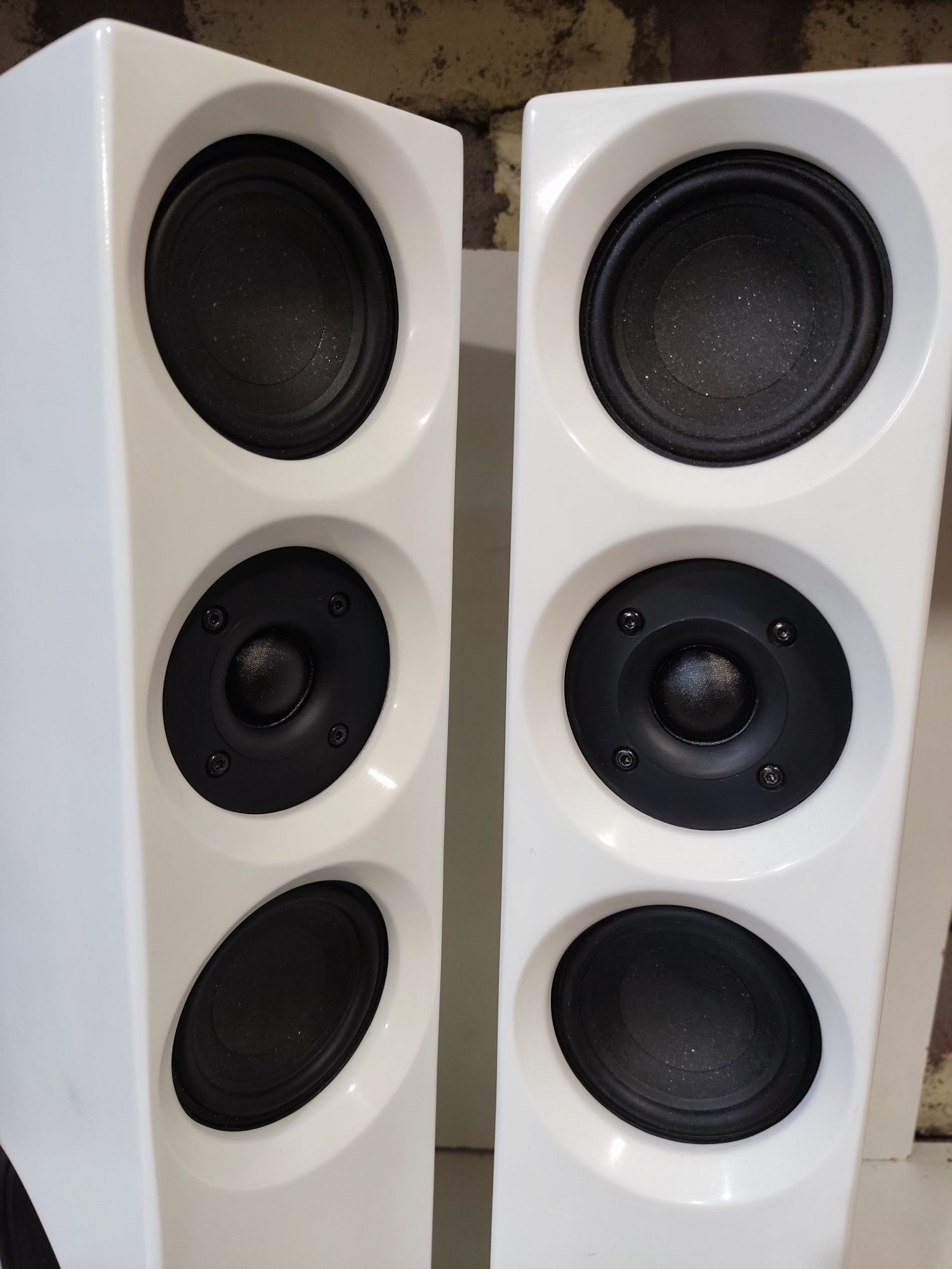 JAMO kolumny biały połysk ( kEF R500 dynaudio ) trójdrożne