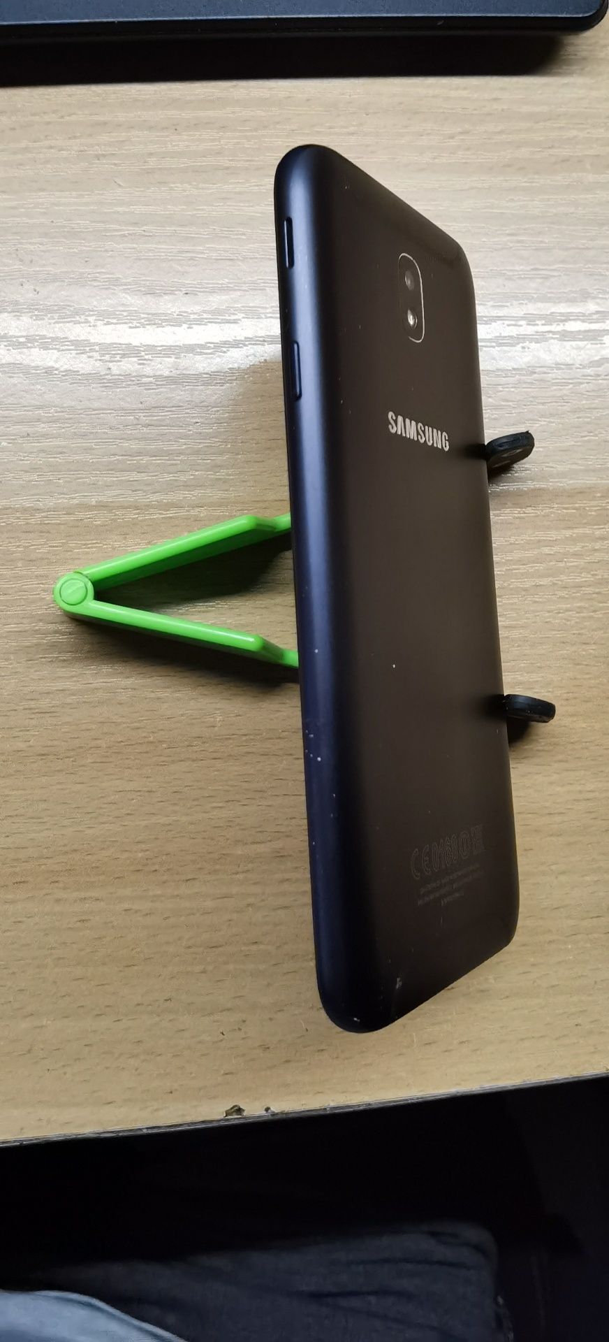 Samsung j7 в хорошем состоянии