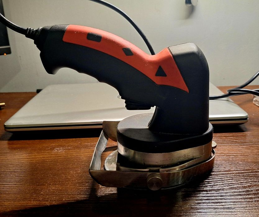 Elektryczny nóż do kebaba