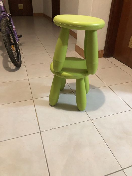 Bancos para criança