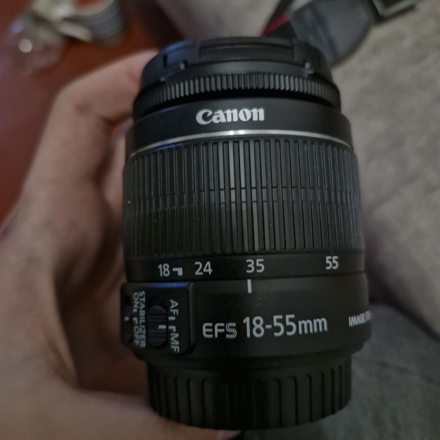 Продається камера Canon EOS Rebel T3i (600D)