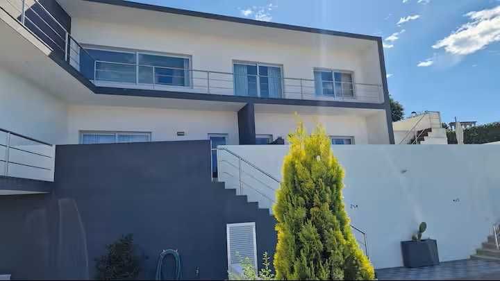 T0 mobilado em Gondarém – tudo incluído – 1 pessoa