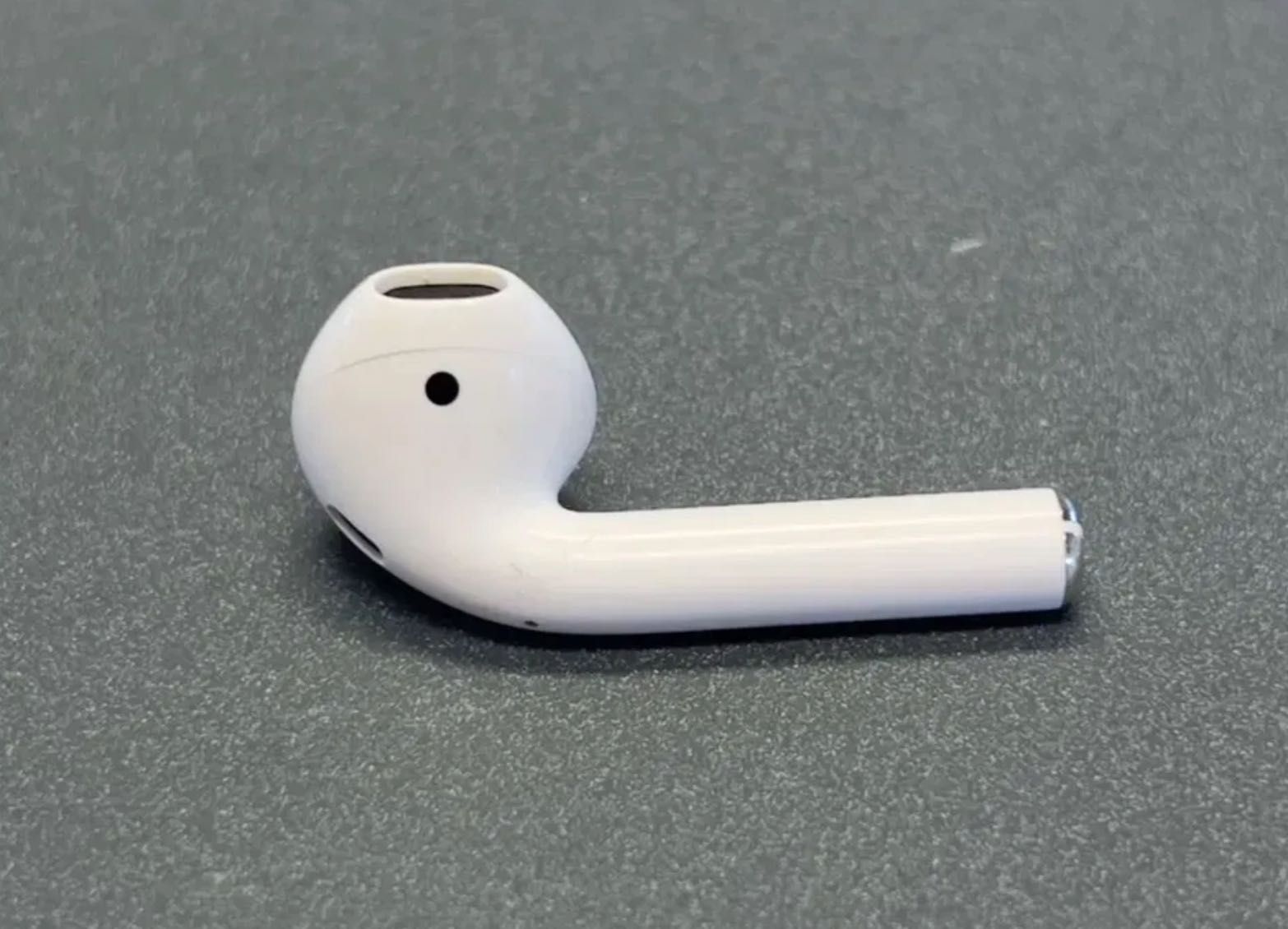 oryginalna prawa słuchawka AirPods 2 generacji A2032 /2