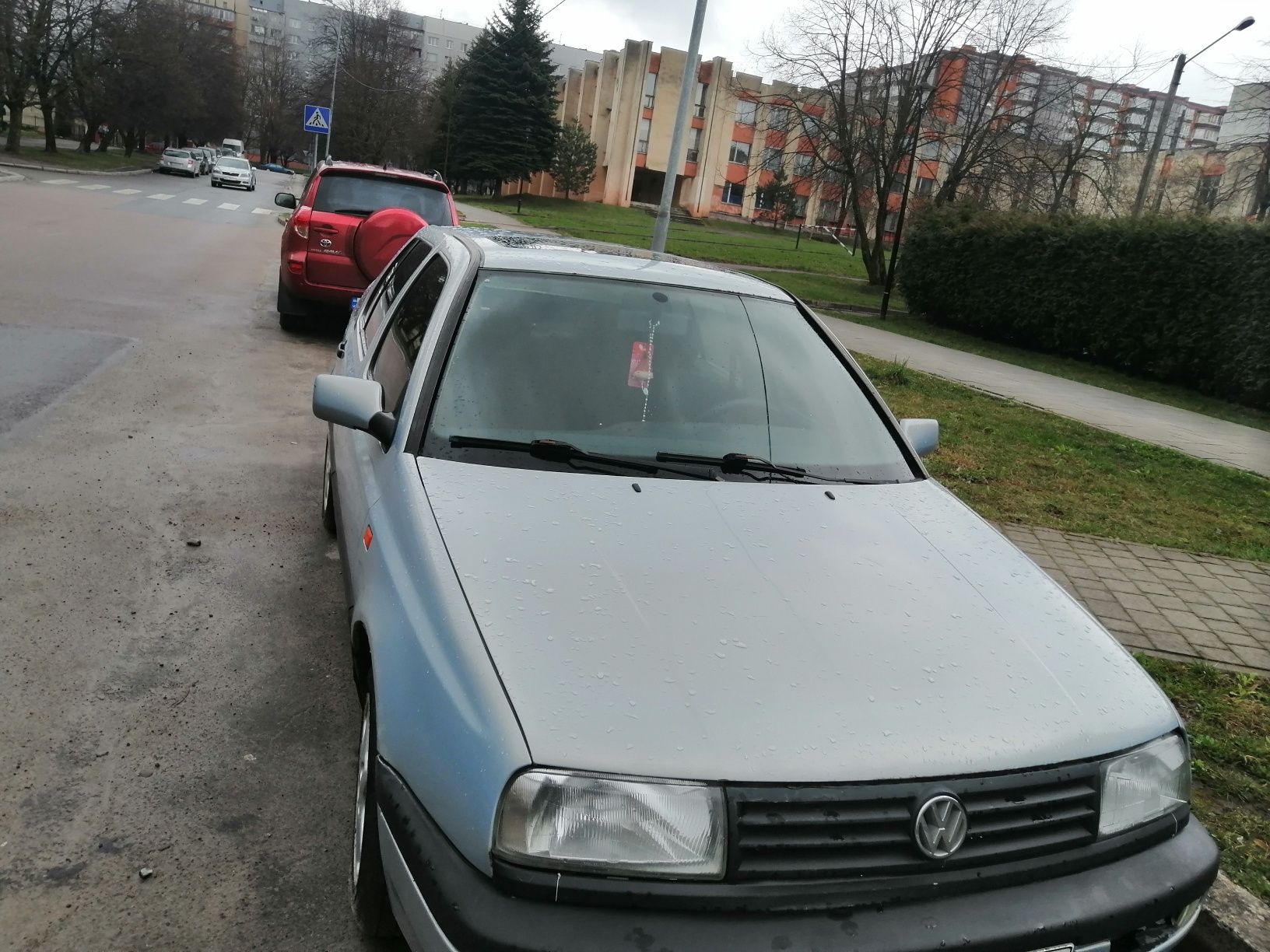 Volkswagen vento 1.8 gaz