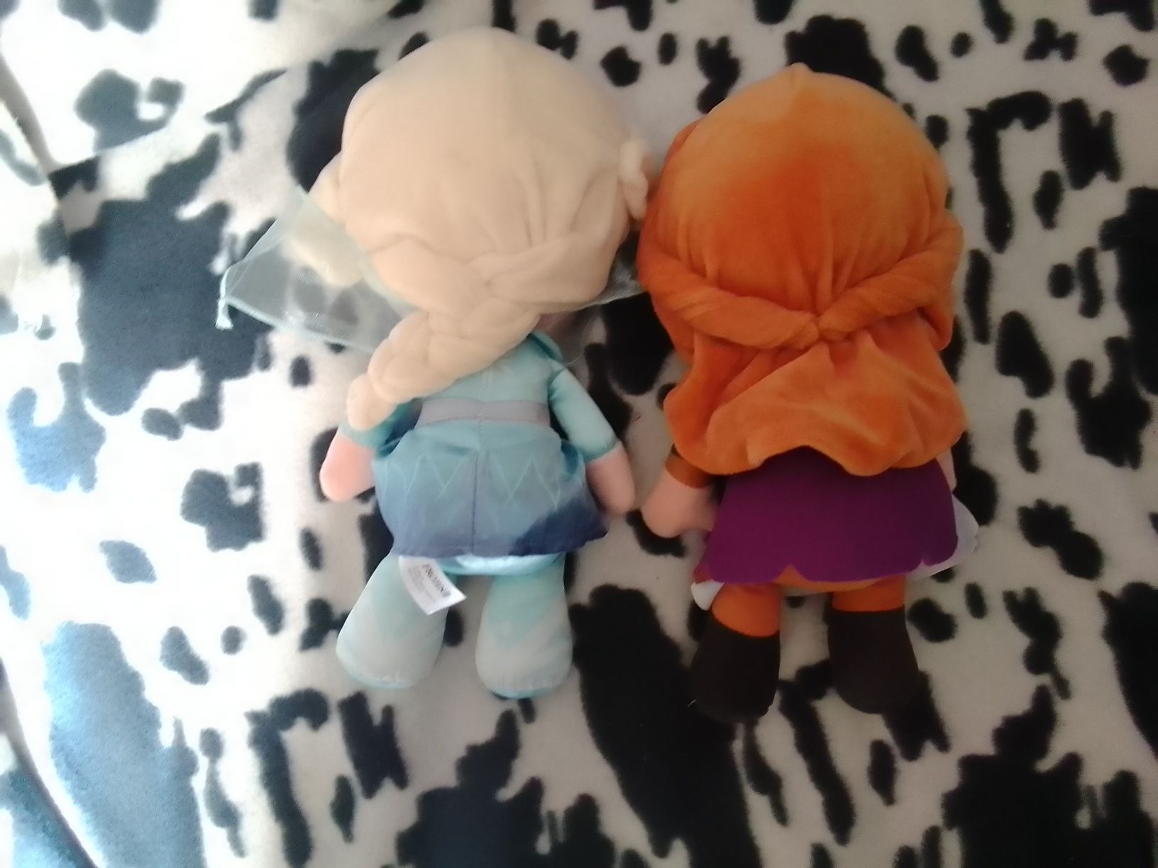 Dois peluches Frozen || excelente estado cada 5€