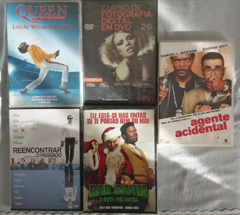 Lote de 35 DVDs, 21 ainda selados