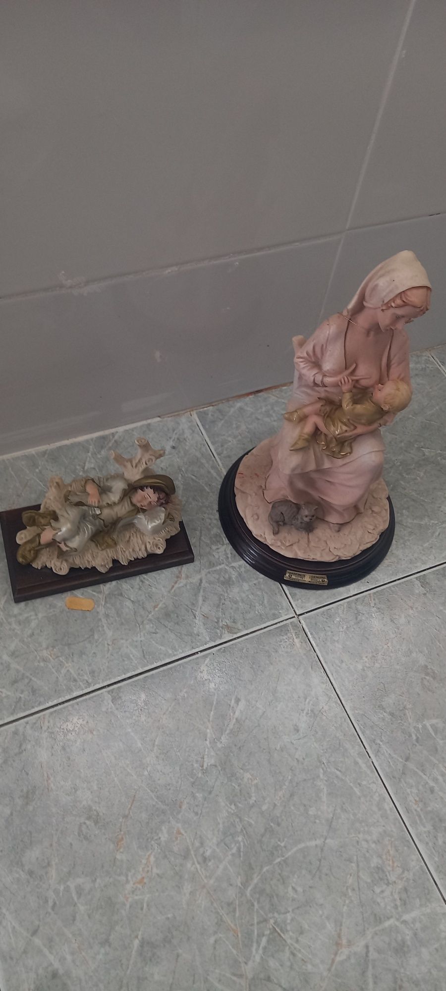 Vendo peças em louça