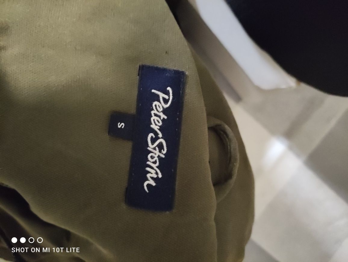 Kurtka  przejściowa khaki z futerkiem przy kapturze