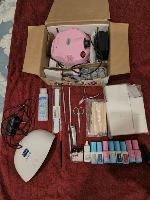 Манікюрний набір