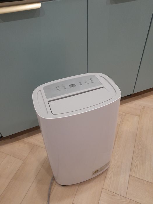 Osuszacz powietrza 16l/24h