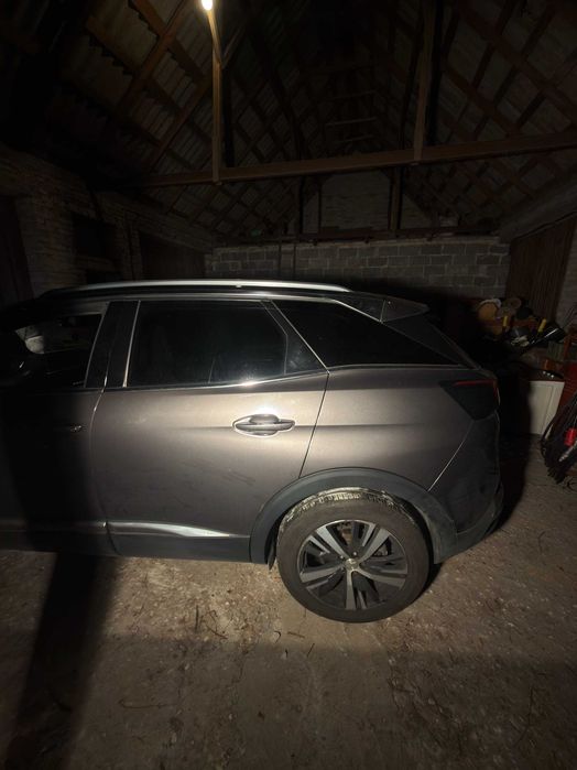 Peugeot 3008 1.5 BlueHDi 130KM • Uszkodzony • 2018 • Okazja