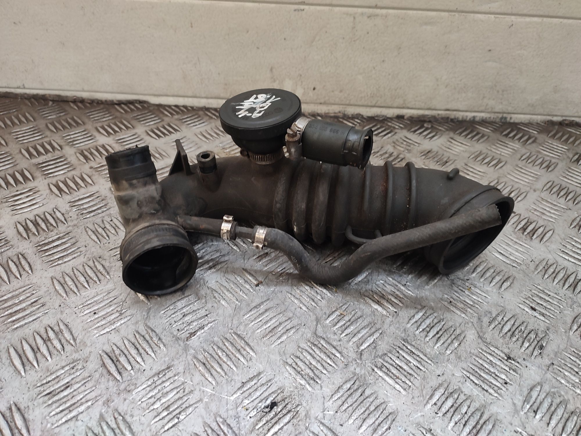Volkswagen Passat B5 Audi A4 B5 1.8t AEB Rura Dolot Tip