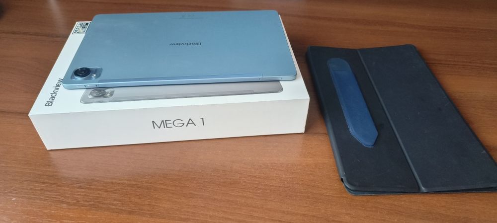 Продам Планшет Blackview Mega 1 12/256gb. на запчасти.