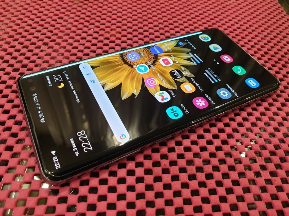 Samsung Galaxy S10 Plus G975 8/128 Gb