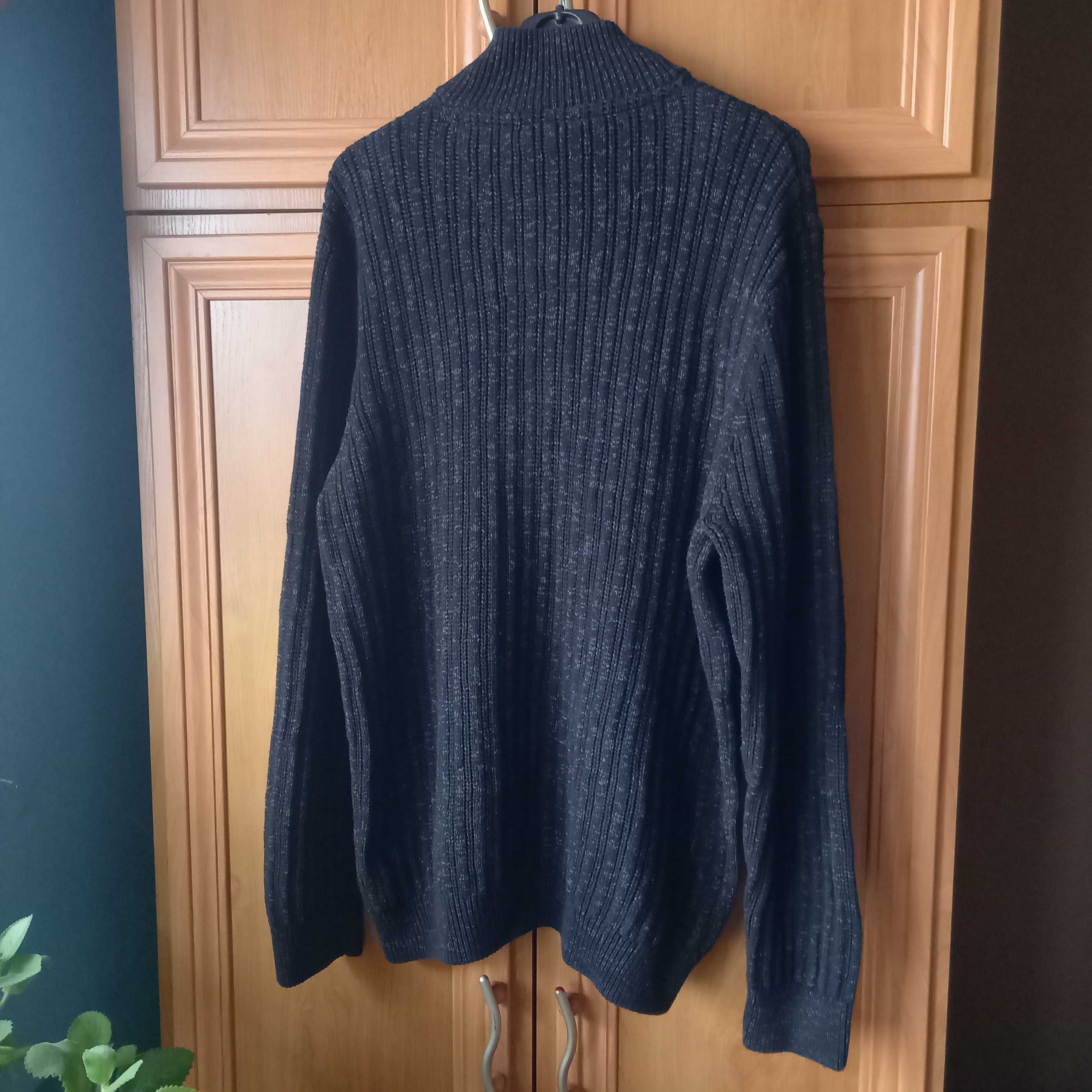 czarno szary gruby sweter męski  L