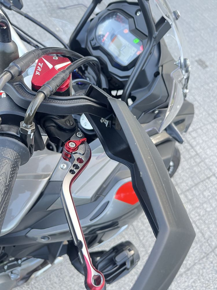 Benelli trk 502X