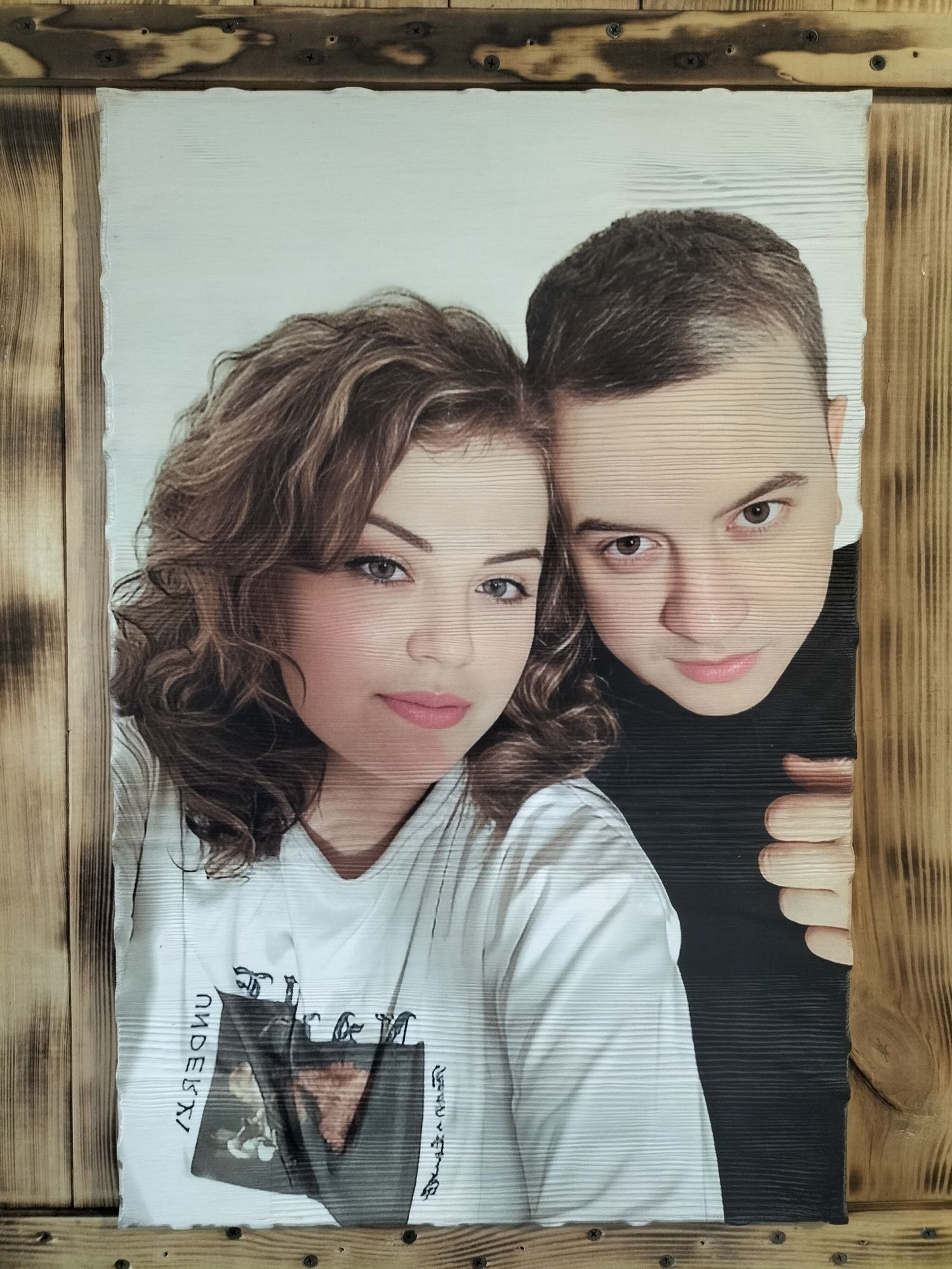 Картини на дереві