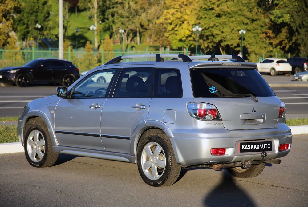 Mitsubishi Outlander 2006