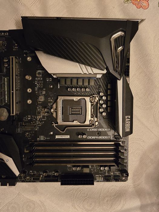 Msi mpg z390 gaming pro carbon ac Avariada
