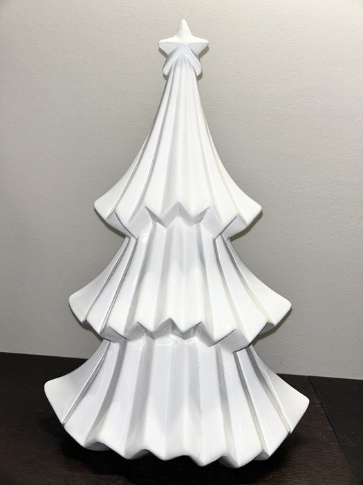 Choinka z porcelany biała duża