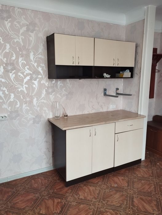 Здам кімнату в комунальній квартирі на довгий термін