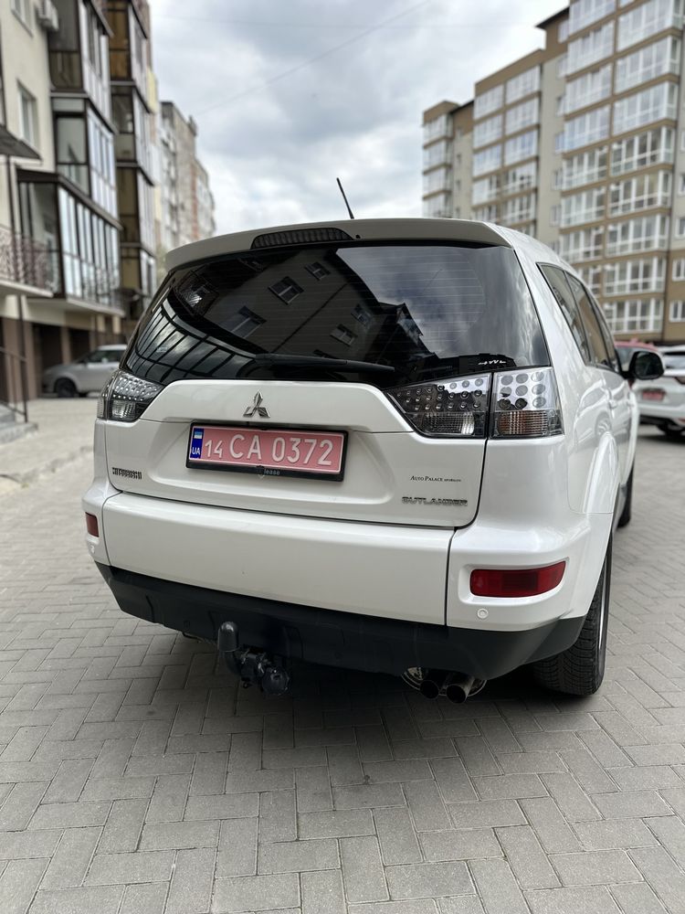 Mitsubishi Outlander 2010 2.3 дизель