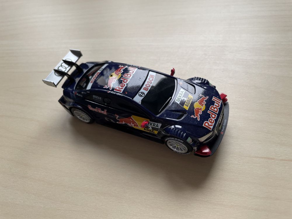 Samochód carrera go 1/43 audi a5 DTM 2012