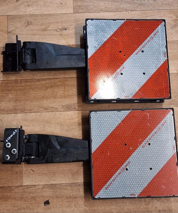 Tablice obrysowe ostrzegawcze do ciągników rolniczych Claas Fendt