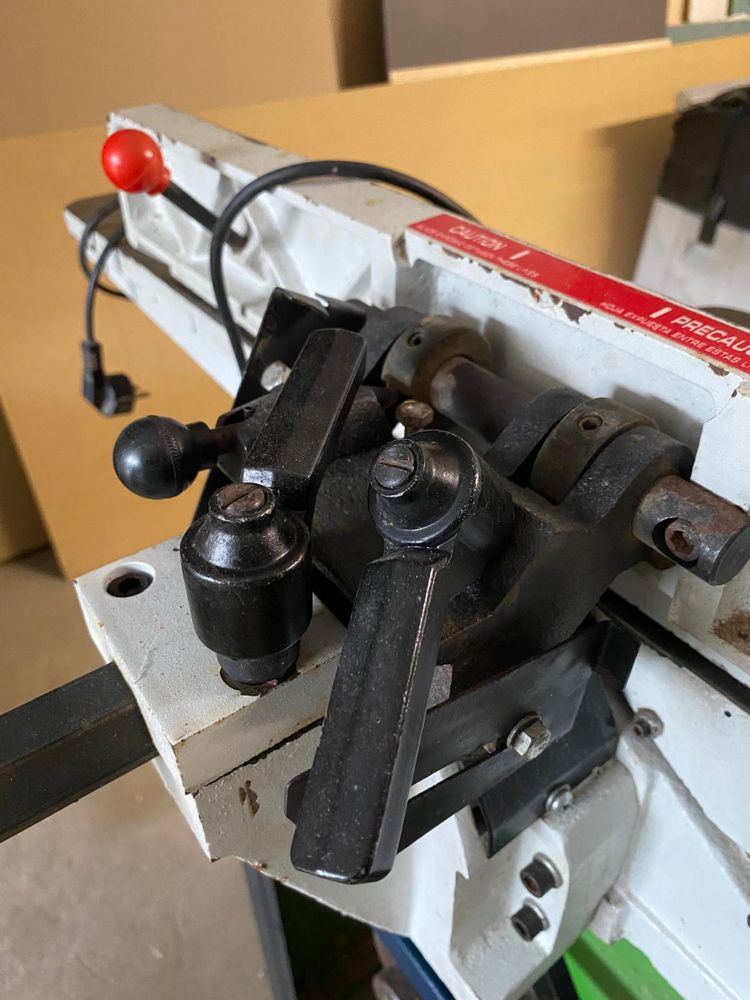 Wyrowniarka strugarka 230v