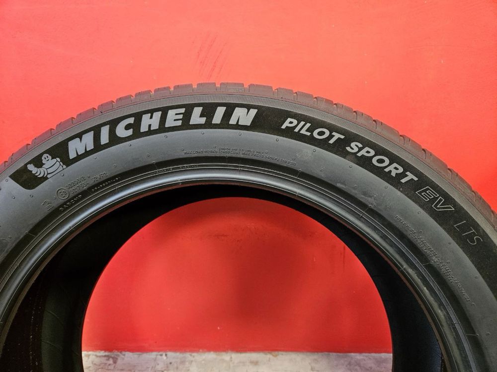 285/45 R20 Michelin Pilot Sport (E-V) (LTS) XL 112W SelfSeal літні шин