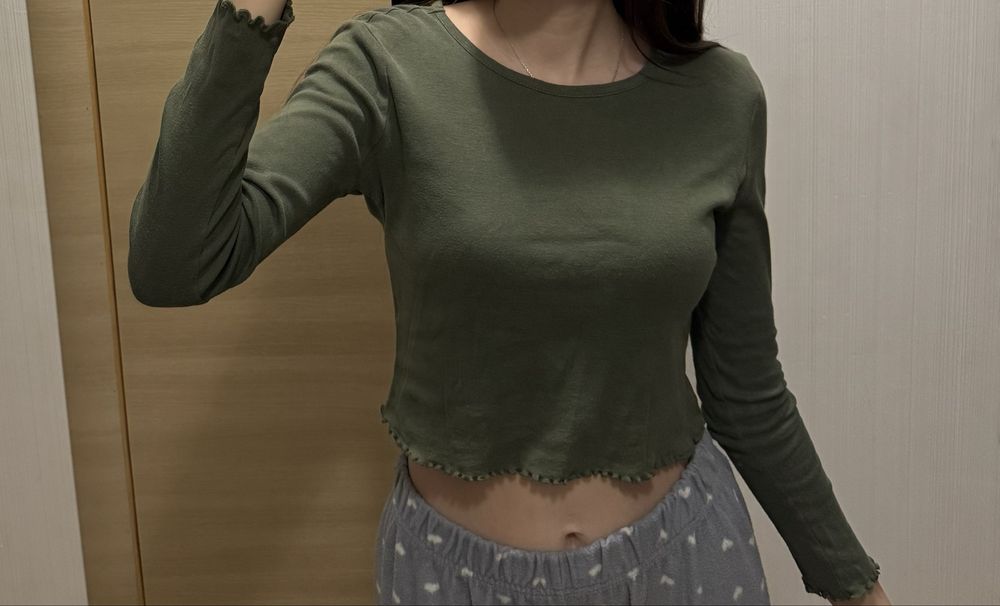 Кроп топ женский