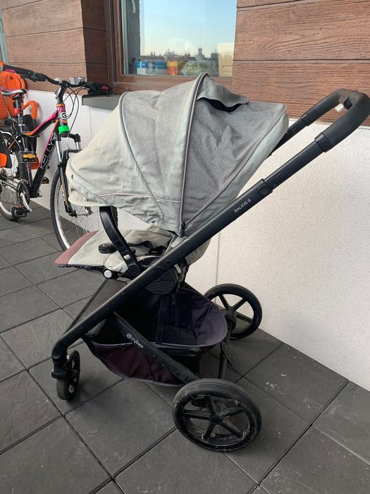 Універсальна коляска 3в1 у гарному стані все для комфорту вашої дитини