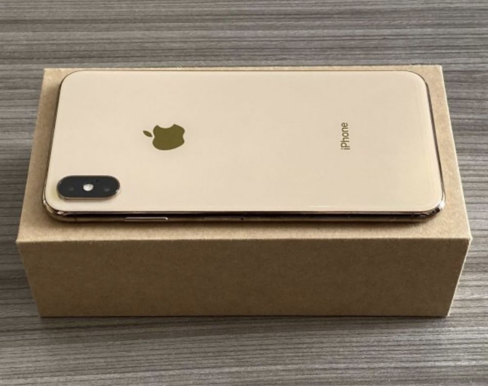 Iphone xs max  айфон 64 гб.