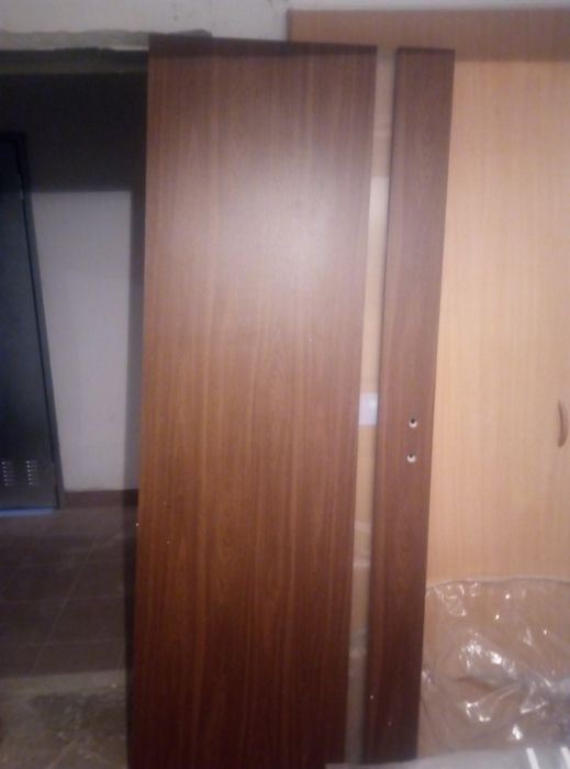 Sprzedam drzwi łazienkowe