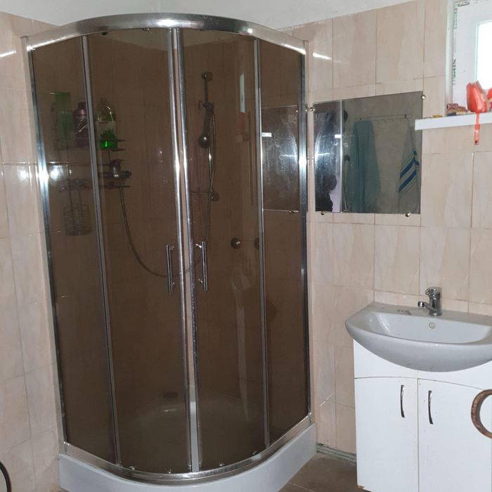 Село Улашівка. (Поряд з Таращею) . Продаж будинку