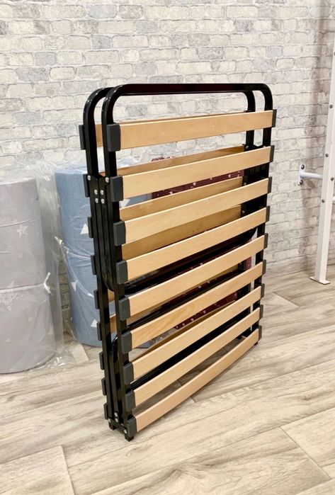 Розкладачка, кровать на ламелях, раскладушка