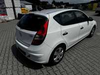 Hyundai i30 samochód zdekompletowany wrak