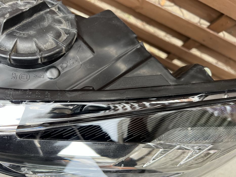 Opel Insignia A bi xenon skretny LED lampa lewa prawa reflektor