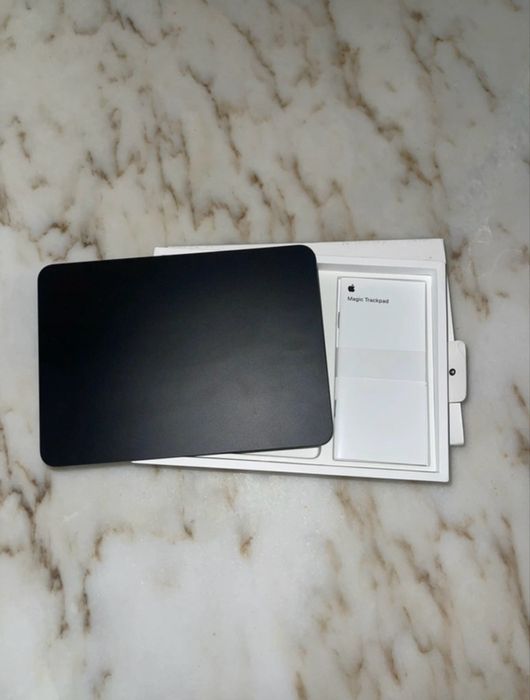 Magic Trackpad - Apple / semi novo