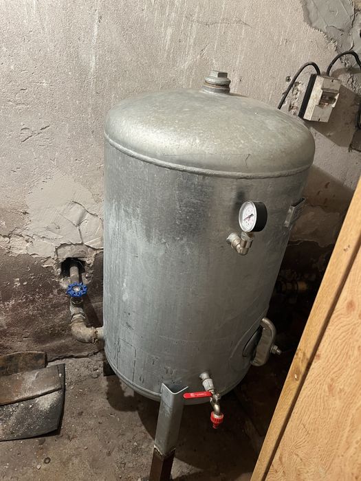Zbiornik hydroforowy 200L