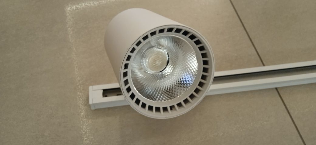 Zestaw szynowy 2 metrowy+ LED 4 x 20 W.
