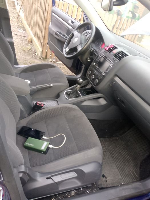 Продам гольф 5 ..