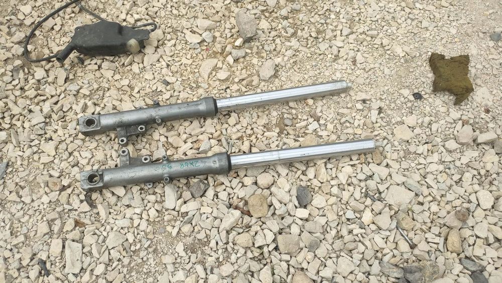 EU LAGI PRZÓD LEWA PRAWA KAWASAKI ZZR 600 92-